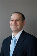 Headshot of Lucas Zier