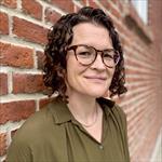 Photo of Lindsay Ryan, MD