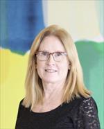 Photo of Carolyn Mulroney