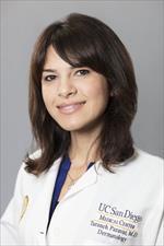 Photo of Taraneh Paravar