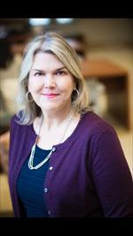 Photo of Lisa Thompson, RN, PhD, FNP