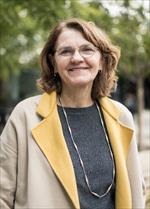 Photo of Dilys Walker, MD