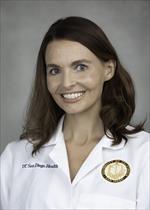 Photo of Elizabeth Bevins