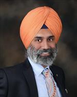 Photo of Gurrinder Atwal, BDS, DDS, MS