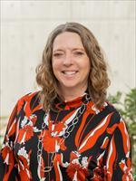 Photo of Lisa Eyler