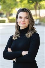 Photo of Suzanne Barakat, MD