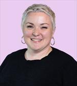 Photo of Lindsay Bolt