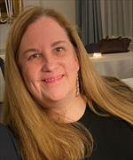 Photo of Elizabeth Holt, MD, PhD