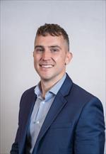 Photo of Justin Field, MD