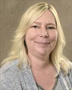 Photo of Elizabeth Head