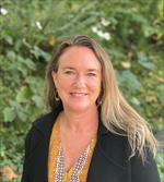 Photo of Erin Carrera, RN