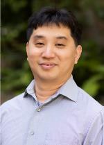 Photo of Kang Wang, MD, PhD