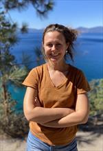 Photo of Laura Buback