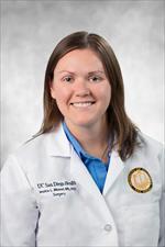 Headshot of Jessica Weaver
